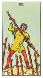 Sept de Bâtons - Tarot Rider Waite