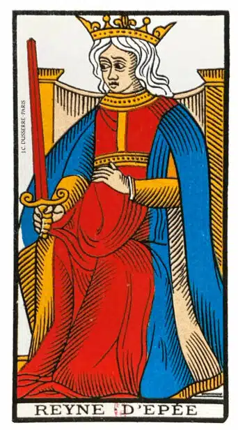 Reine d'Épées - Tarot de Marseille